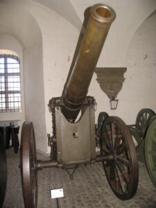 Vestvolden, 12 cm kanon M/1887