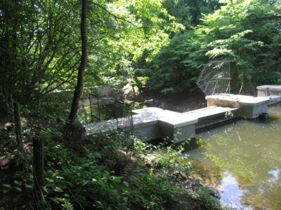 Vestvolden, 3 dæmninger Husum