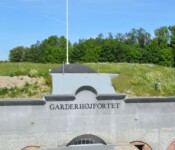 Garderhøjfortet, Portalen Garderhøjfortet, Portalen