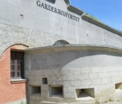 Strubekaponiere, Garderhøjfort Garderhøjfort, strubekaponiere