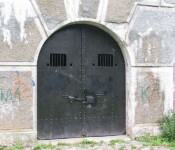 Porten til fortet Lyngby Fort port